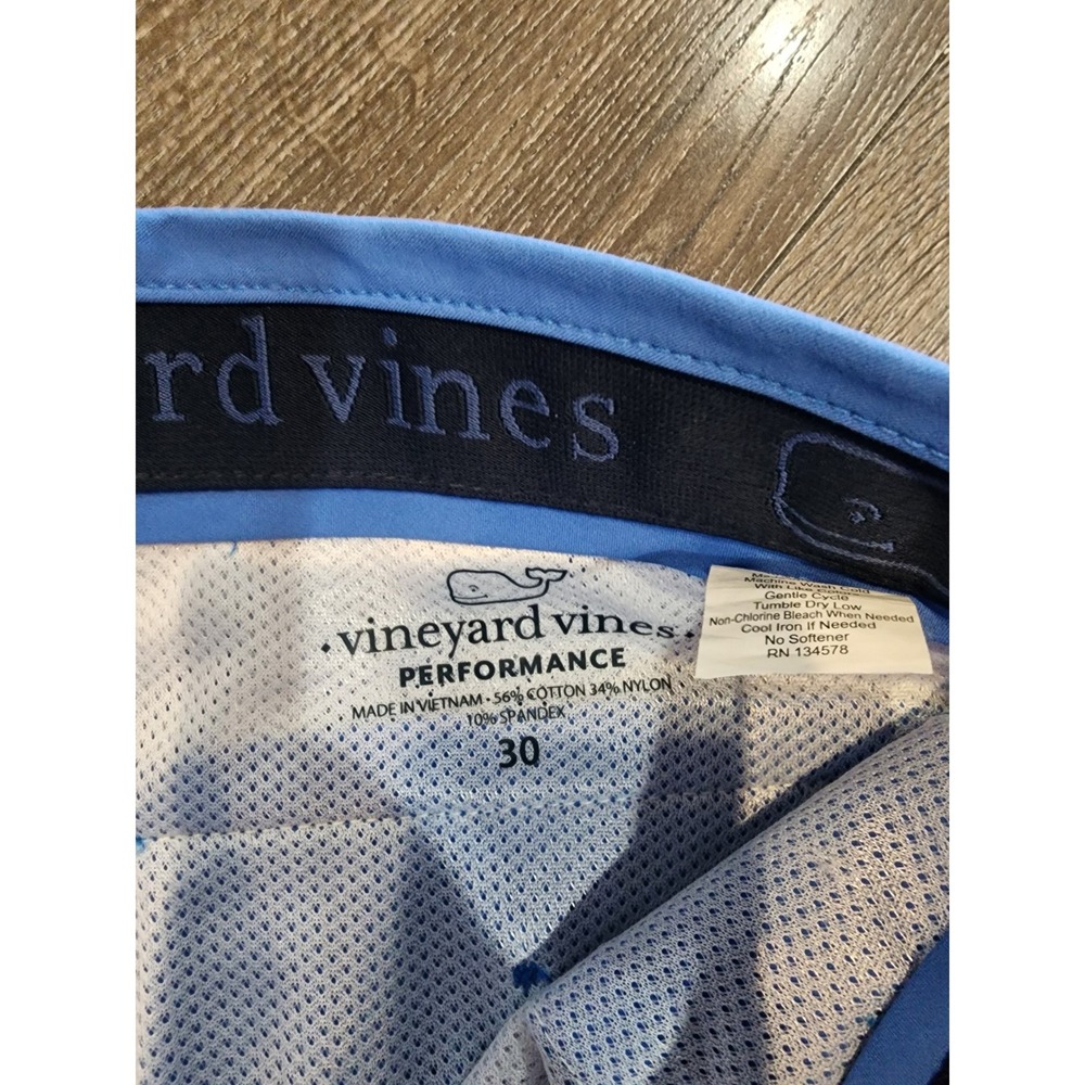 Vineyard Vines Performance Breaker Shorts Mens 30 Blue 8 Inch Inseam Classic Fit - Picture 3 of 5